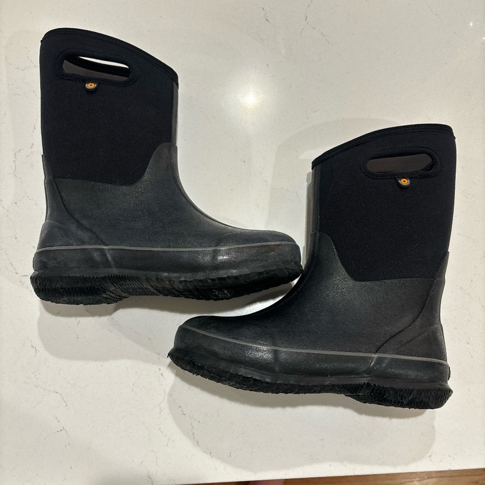Black Kids' Bogs Classic Boots - Unisex